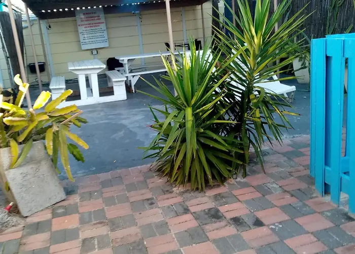 Sunshine Guest House Cape Town